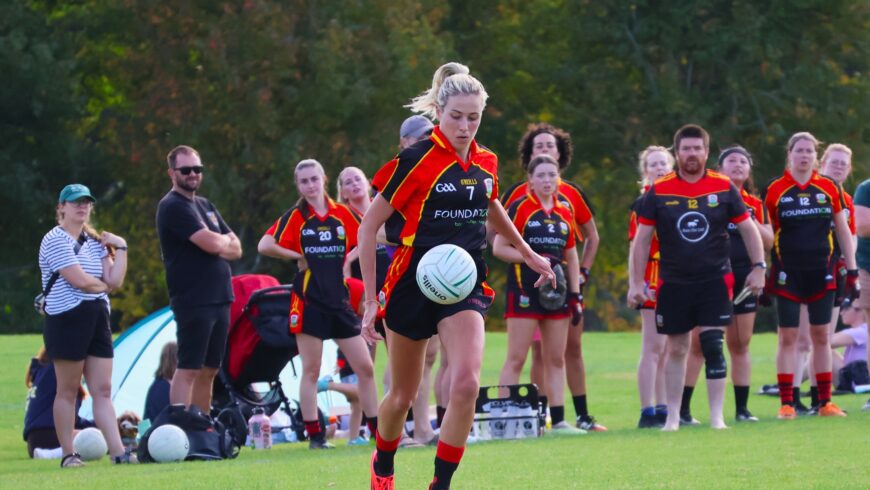 Naomh Críostóir Hamilton women's Gaelic footballer playing at the New Zealand Championships
